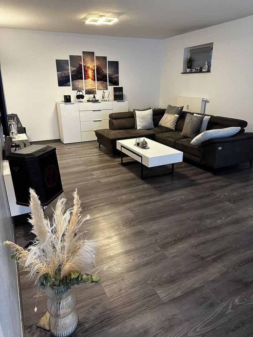 3 bedroom flat to rent, 105 m², Heddesheim, Baden-Württemberg 3 bedroom flat to rent, 105 m², Heddesheim, Baden-Württemberg