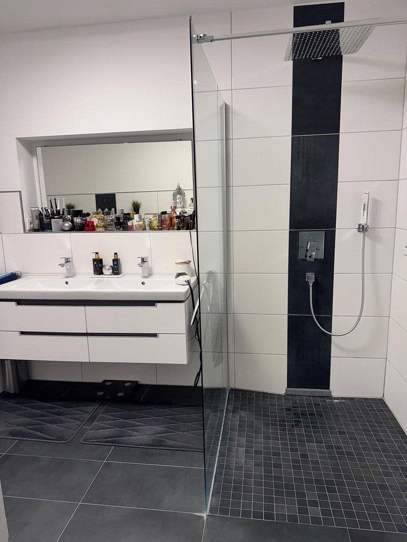 3 bedroom flat to rent, 105 m², Heddesheim, Baden-Württemberg 3 bedroom flat to rent, 105 m², Heddesheim, Baden-Württemberg
