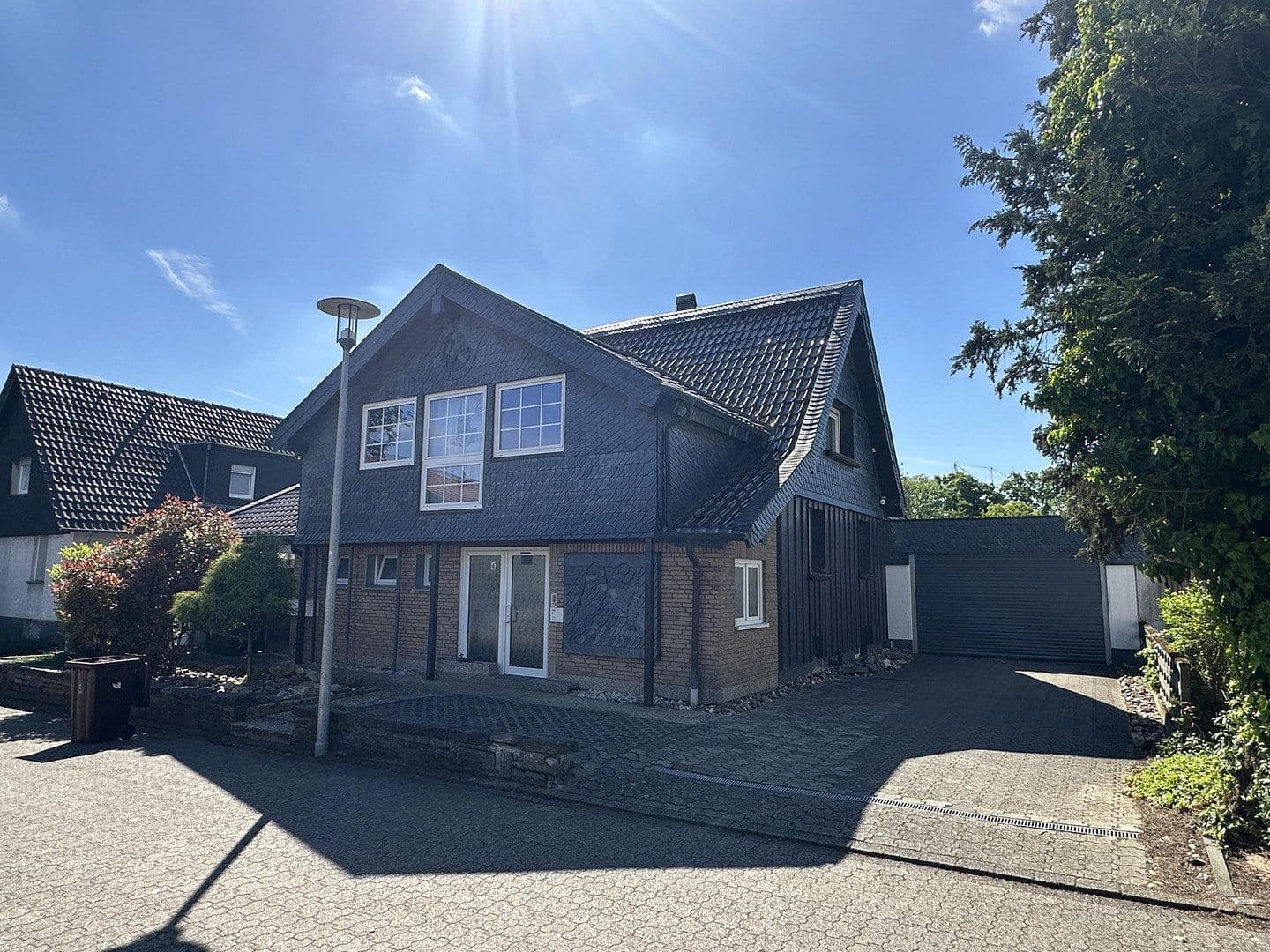 house for sale, 262 m², Siedlerstr. 4, Bergisch Gladbach, North Rhine-Westphalia house for sale, 262 m², Siedlerstr. 4, Bergisch Gladbach, North Rhine-Westphalia