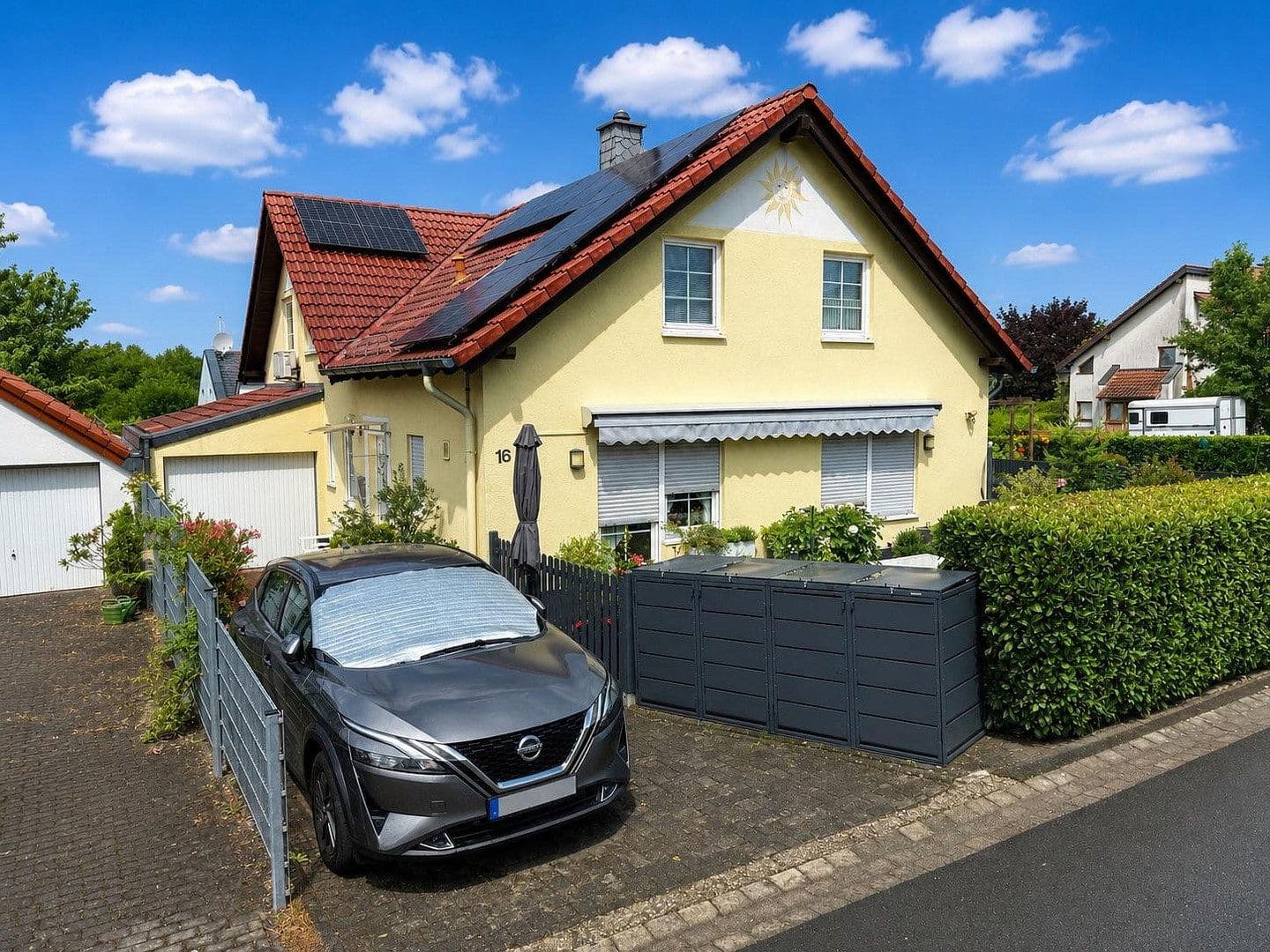house for sale, 350 m², Hennef (Sieg), North Rhine-Westphalia house for sale, 350 m², Hennef (Sieg), North Rhine-Westphalia
