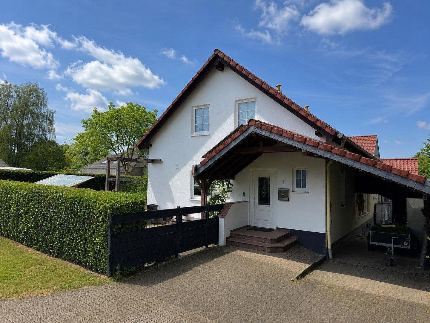 house for sale, 350 m², Hennef (Sieg), North Rhine-Westphalia house for sale, 350 m², Hennef (Sieg), North Rhine-Westphalia