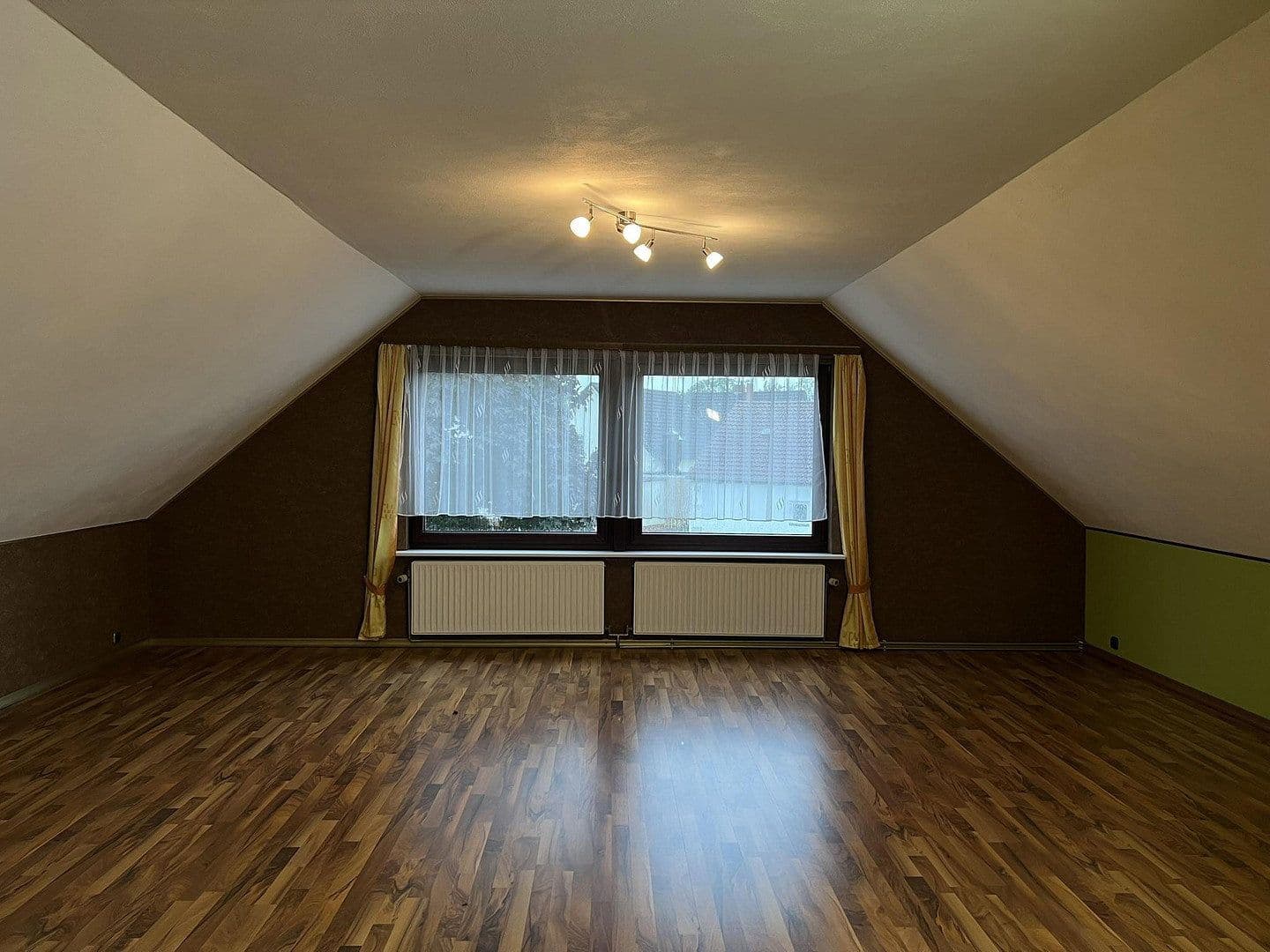 house for sale, 168 m², Oldenburg, Lower Saxony house for sale, 168 m², Oldenburg, Lower Saxony