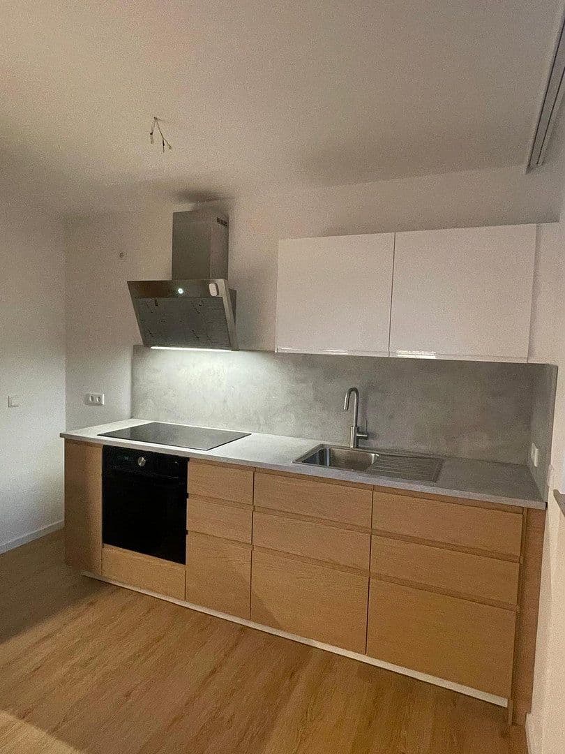 4 bedroom flat to rent, 112 m², Gerbrunn, Bavaria 4 bedroom flat to rent, 112 m², Gerbrunn, Bavaria