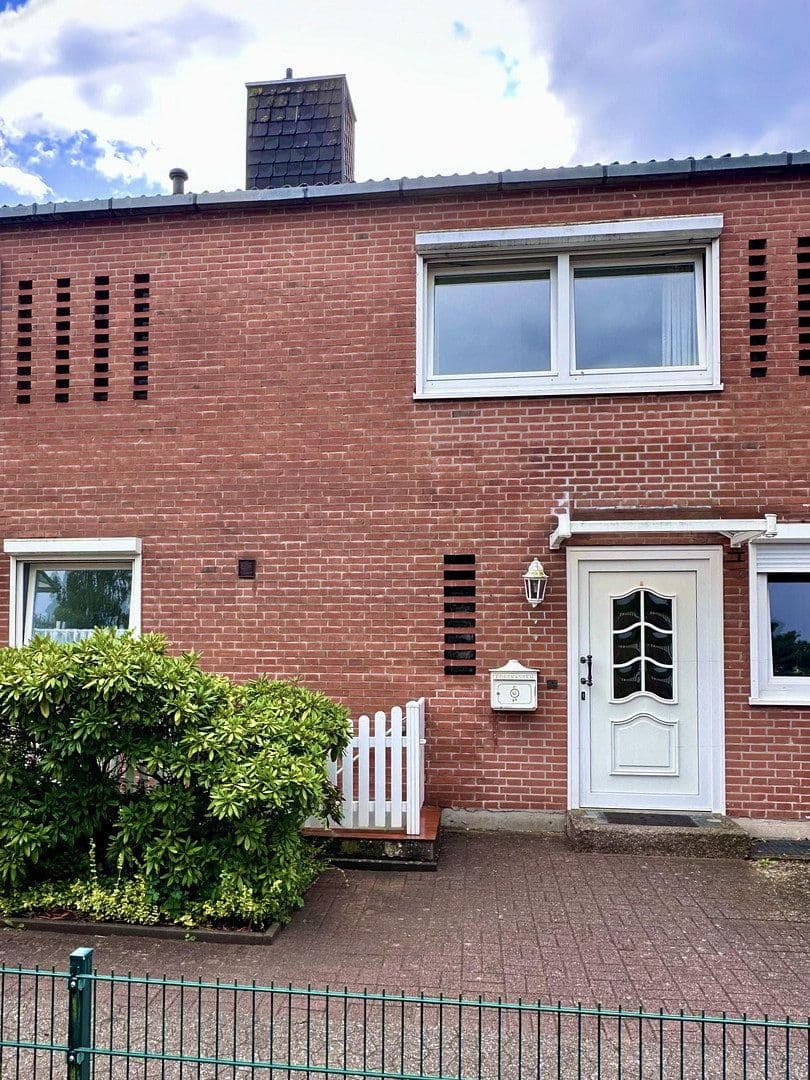 house for sale, 92 m², Lübeck, Schleswig-Holstein house for sale, 92 m², Lübeck, Schleswig-Holstein