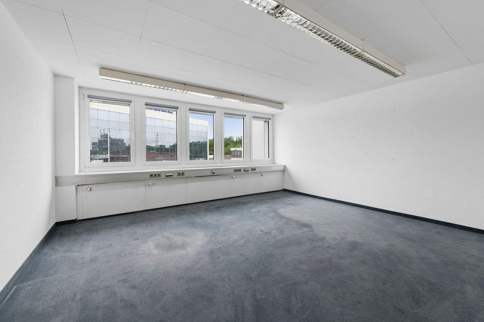 office to rent, 646 m², Moselstr. 14, Neuss, North Rhine-Westphalia office to rent, 646 m², Moselstr. 14, Neuss, North Rhine-Westphalia