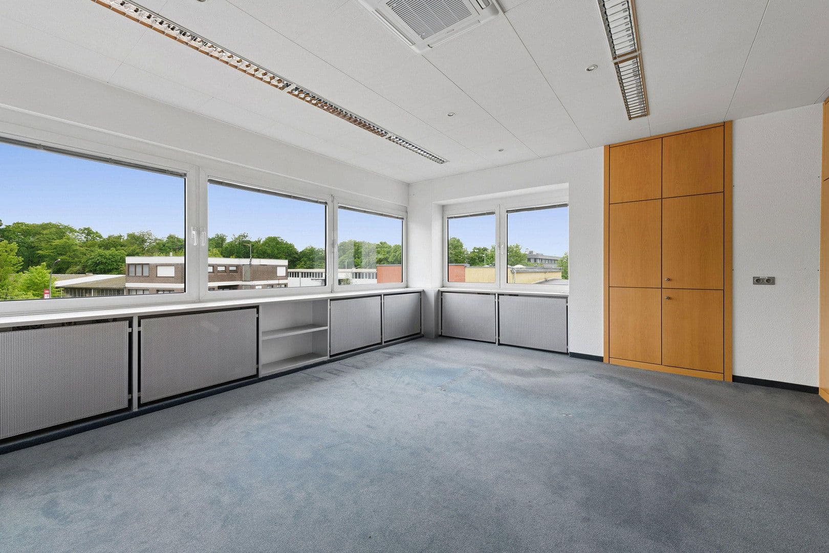 office to rent, 646 m², Moselstr. 14, Neuss, North Rhine-Westphalia office to rent, 646 m², Moselstr. 14, Neuss, North Rhine-Westphalia