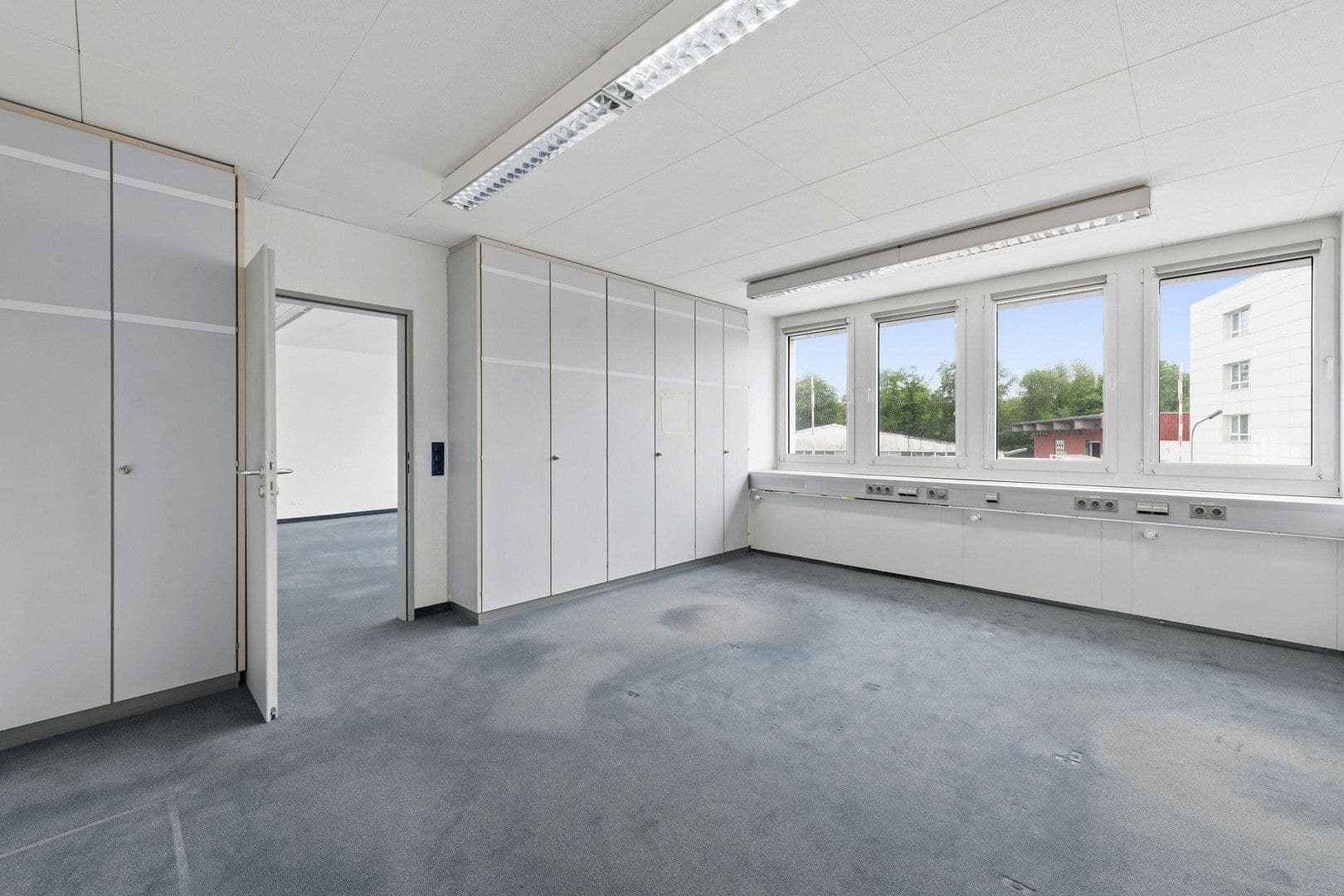 office to rent, 646 m², Moselstr. 14, Neuss, North Rhine-Westphalia office to rent, 646 m², Moselstr. 14, Neuss, North Rhine-Westphalia