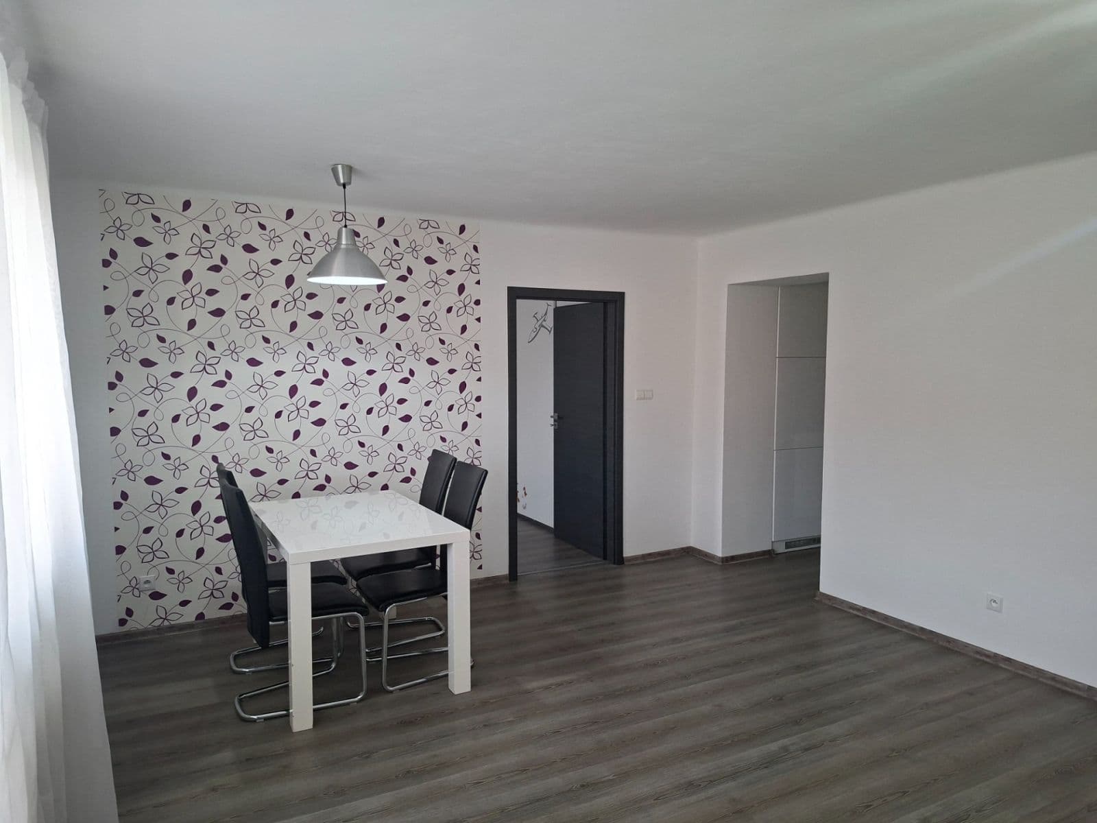 3 bedroom flat to rent, 75 m², Víta Nejedlého, Chrudim, Pardubický Region 3 bedroom flat to rent, 75 m², Víta Nejedlého, Chrudim, Pardubický Region