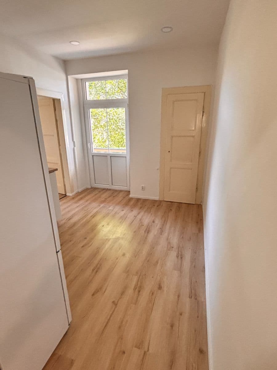 3 bedroom flat to rent, 85 m², U zámku, Teplice, Ústecký Region 3 bedroom flat to rent, 85 m², U zámku, Teplice, Ústecký Region