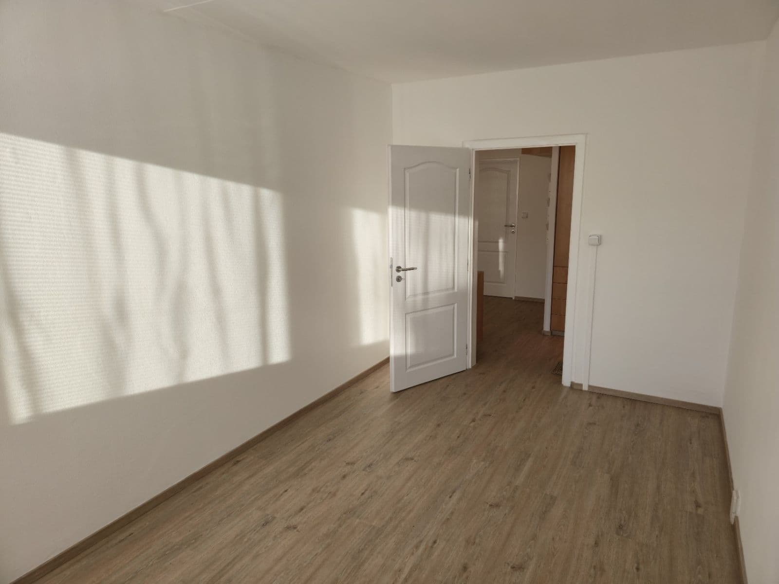 2 bedroom with open-plan kitchen flat to rent, 77 m², Dědinova, Prague, Prague 2 bedroom with open-plan kitchen flat to rent, 77 m², Dědinova, Prague, Prague