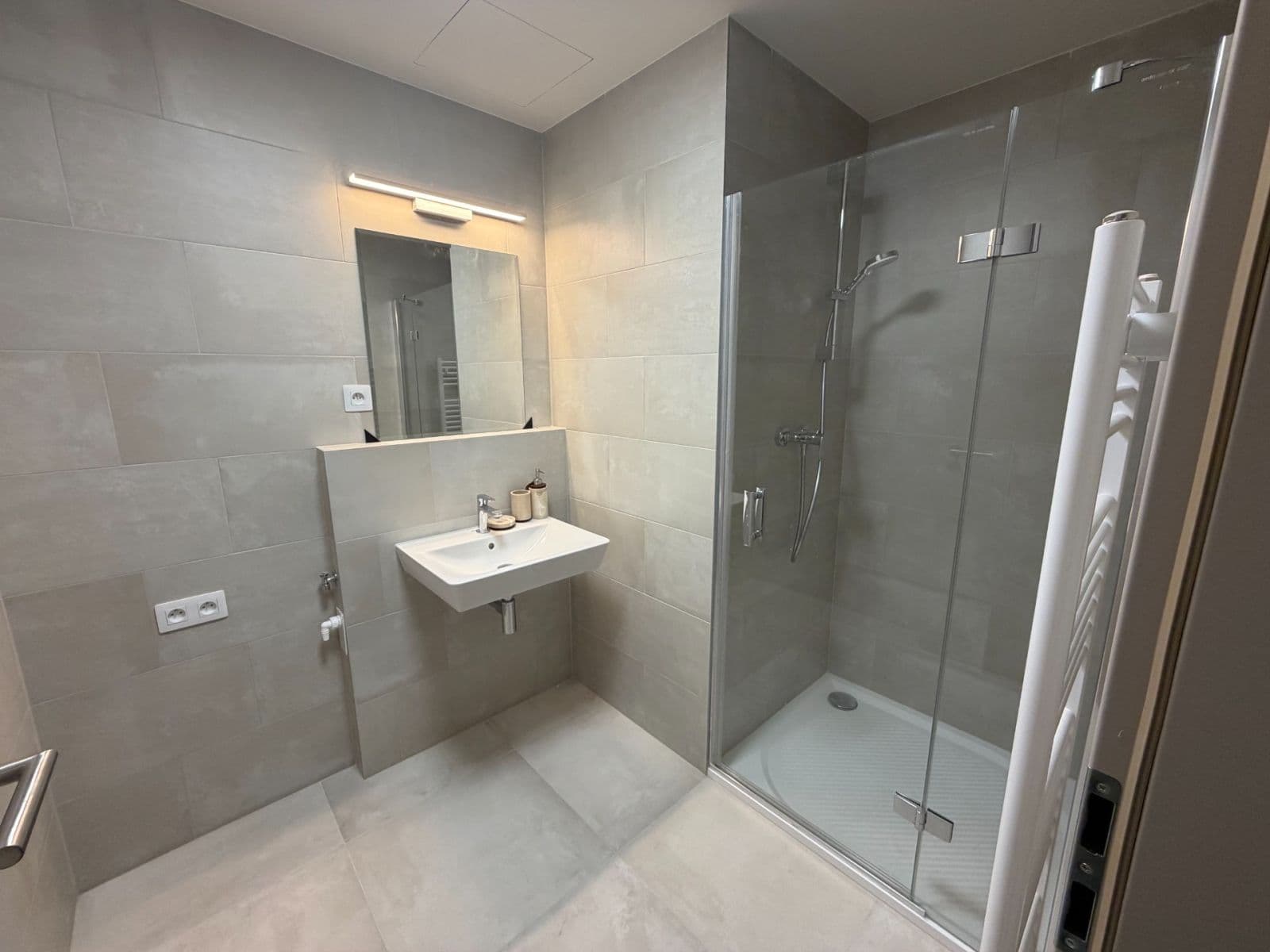 1 bedroom with open-plan kitchen flat to rent, 50 m², Arnošta Valenty, Prague, Prague 1 bedroom with open-plan kitchen flat to rent, 50 m², Arnošta Valenty, Prague, Prague