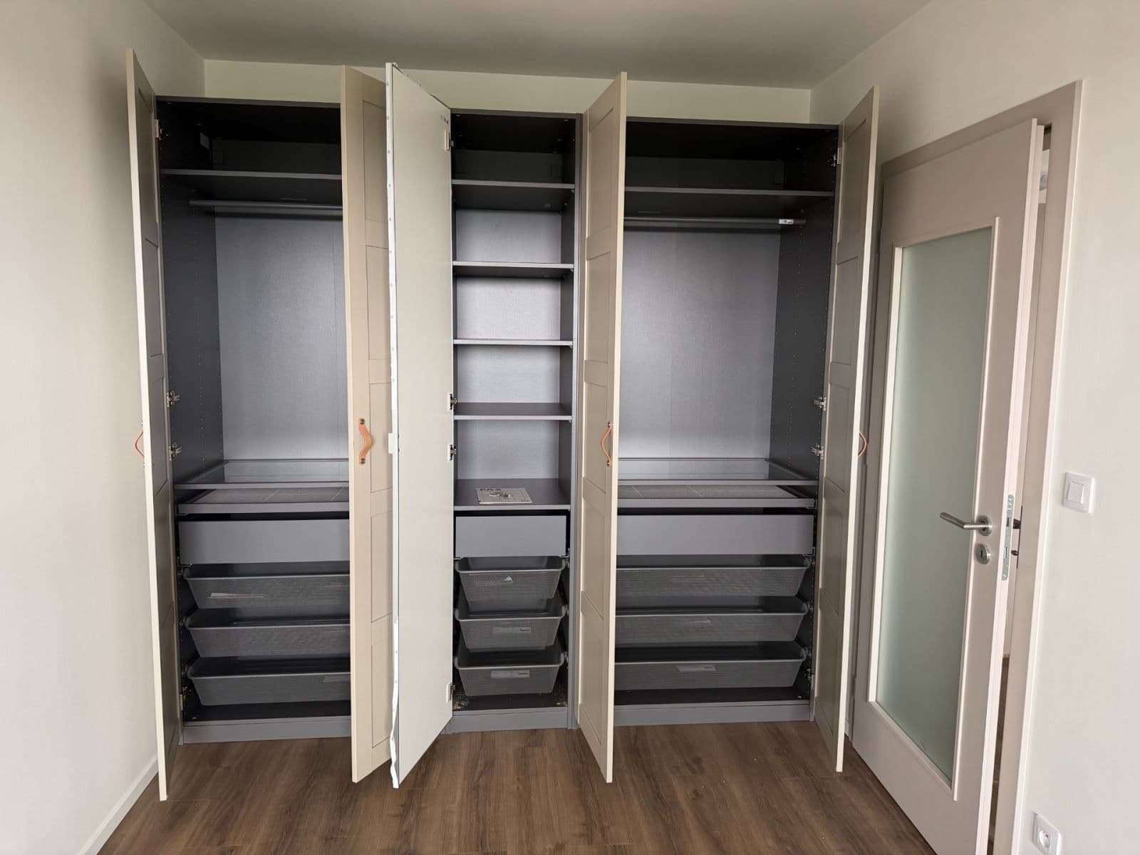 1 bedroom with open-plan kitchen flat to rent, 50 m², Arnošta Valenty, Prague, Prague 1 bedroom with open-plan kitchen flat to rent, 50 m², Arnošta Valenty, Prague, Prague