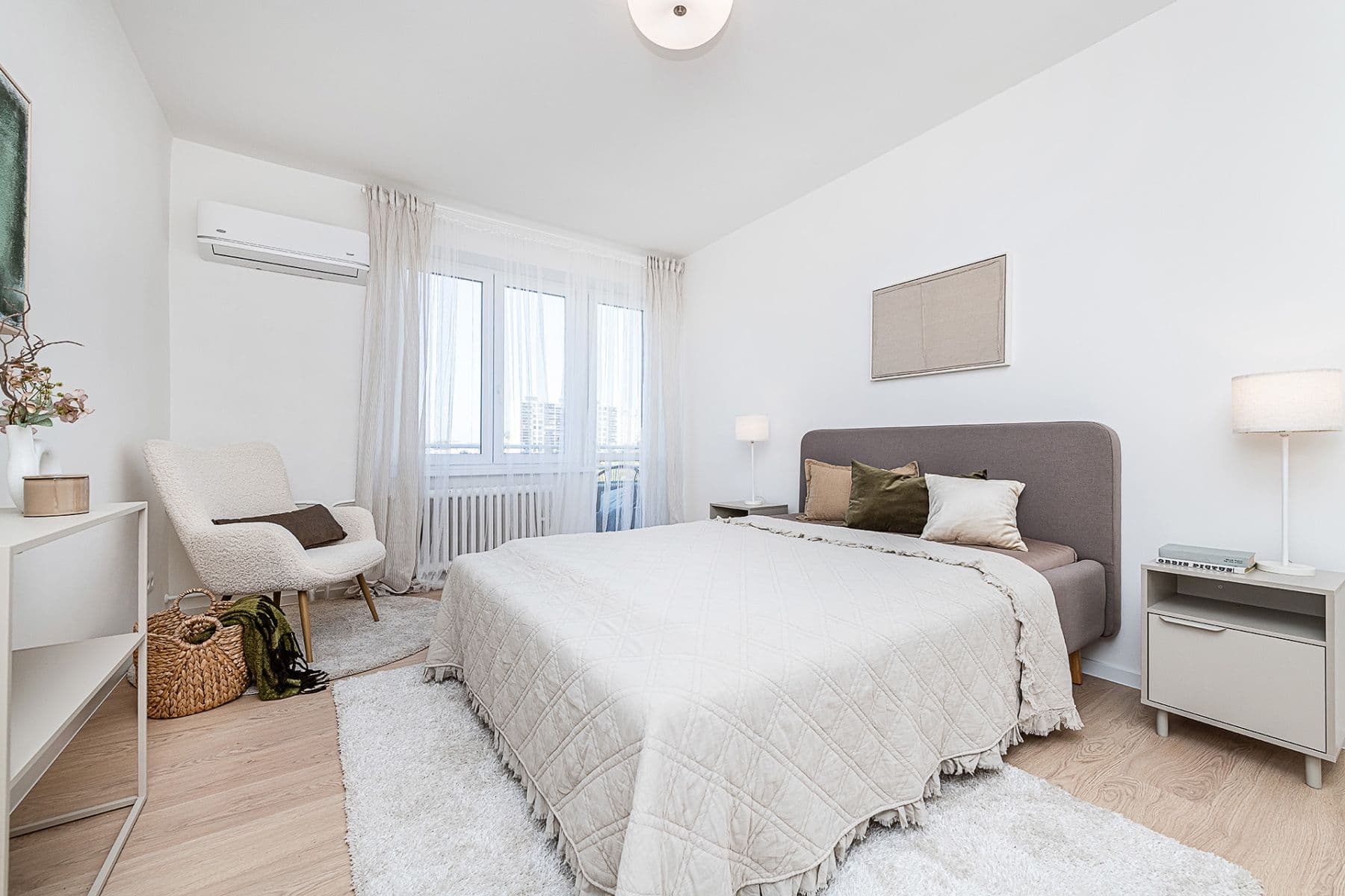 3 bedroom with open-plan kitchen flat for sale, 80 m², U Slavie, Prague, Prague 3 bedroom with open-plan kitchen flat for sale, 80 m², U Slavie, Prague, Prague