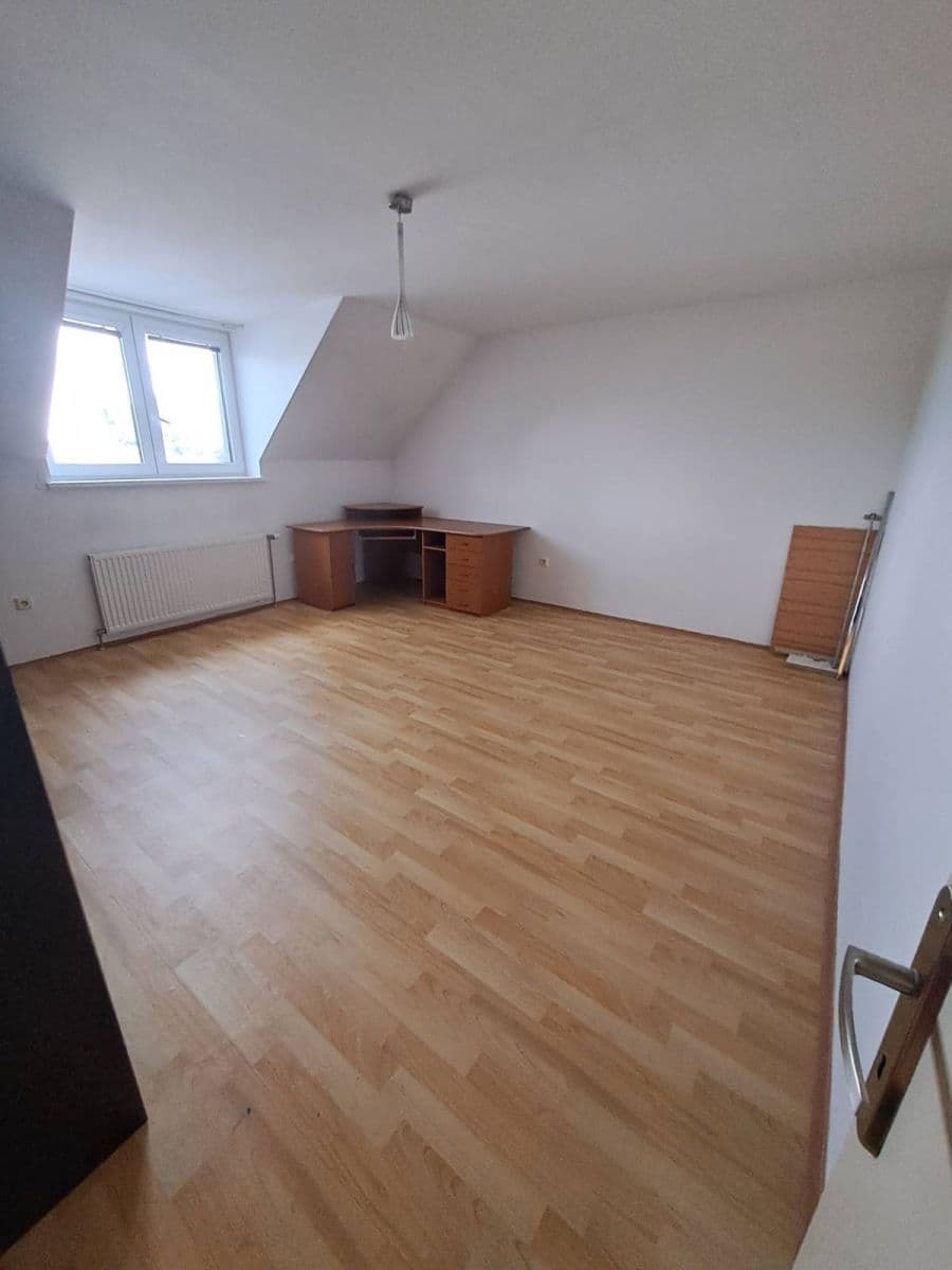 3 bedroom flat to rent, 95 m², Na Dědině, Vacenovice, Jihomoravský Region 3 bedroom flat to rent, 95 m², Na Dědině, Vacenovice, Jihomoravský Region