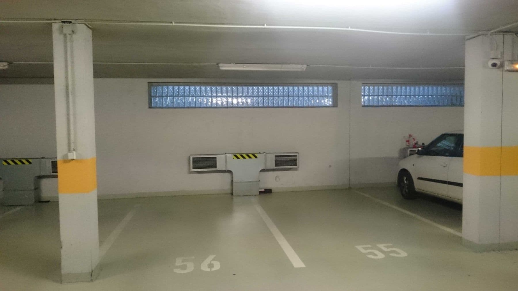 garage to rent, 15 m², Švehlova, Prague, Prague garage to rent, 15 m², Švehlova, Prague, Prague