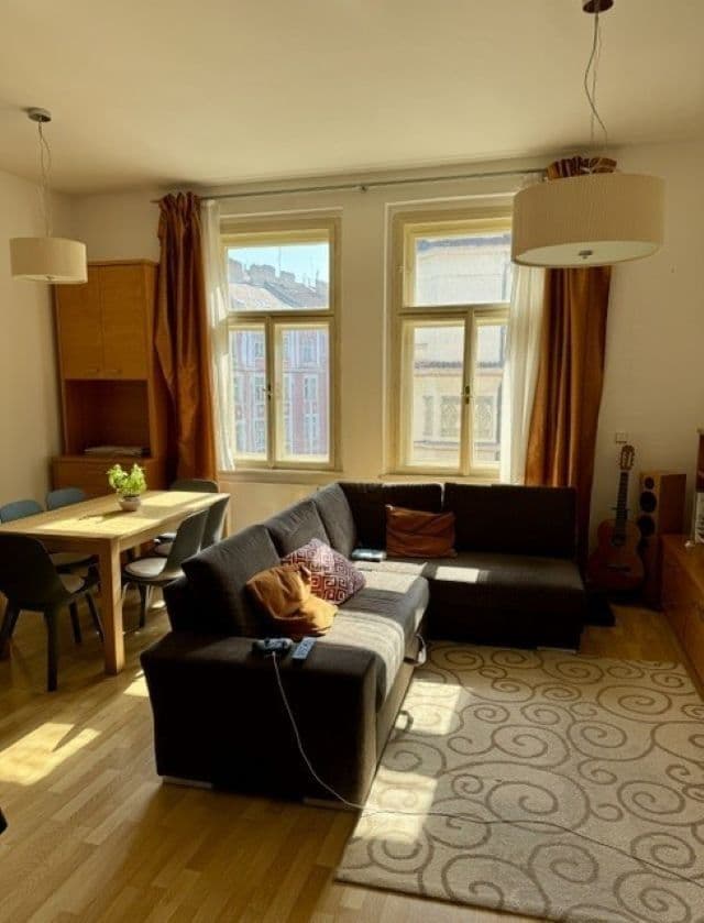 2 bedroom with open-plan kitchen flat to rent, 88 m², Kubelíkova, Prague, Prague 2 bedroom with open-plan kitchen flat to rent, 88 m², Kubelíkova, Prague, Prague