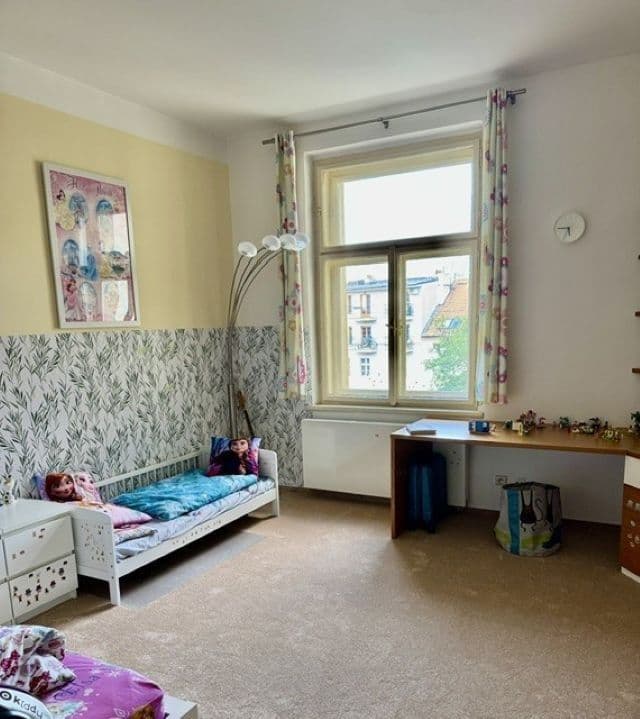 2 bedroom with open-plan kitchen flat to rent, 88 m², Kubelíkova, Prague, Prague 2 bedroom with open-plan kitchen flat to rent, 88 m², Kubelíkova, Prague, Prague