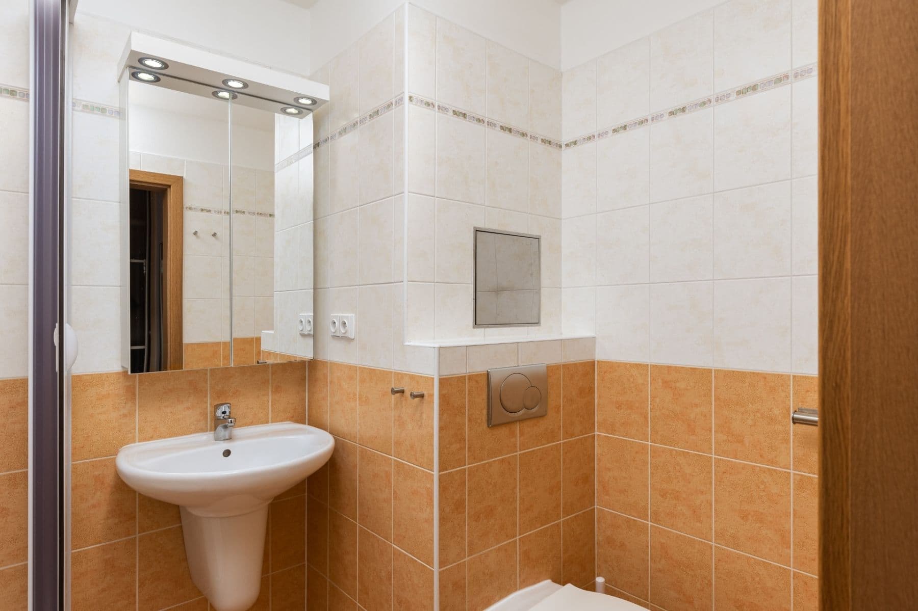 Studio flat to rent, 49 m², Osadní, Prague, Prague Studio flat to rent, 49 m², Osadní, Prague, Prague