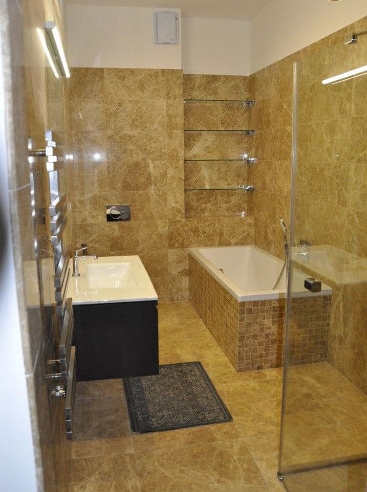 4 bedroom with open-plan kitchen flat to rent, 170 m², Kráľovské údolie, Bratislava - mestská časť Staré Mesto, Bratislavský Region 4 bedroom with open-plan kitchen flat to rent, 170 m², Kráľovské údolie, Bratislava - mestská časť Staré Mesto, Bratislavský Region