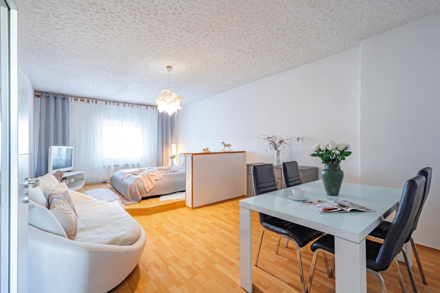 2 bedroom flat to rent, 76 m², nábřeží Jana Palacha, Karlovy Vary, Karlovarský Region 2 bedroom flat to rent, 76 m², nábřeží Jana Palacha, Karlovy Vary, Karlovarský Region