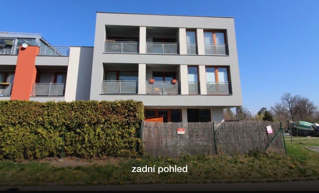 1 bedroom with open-plan kitchen flat to rent, 43 m², K Dálnici, Prague, Prague 1 bedroom with open-plan kitchen flat to rent, 43 m², K Dálnici, Prague, Prague