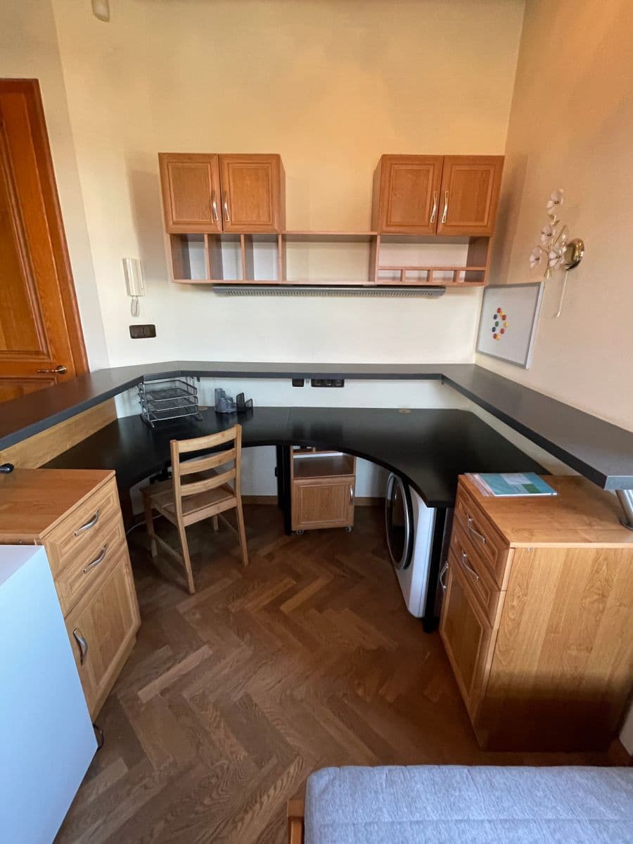 Studio flat to rent, 15 m², V Olšinách, Prague, Prague Studio flat to rent, 15 m², V Olšinách, Prague, Prague