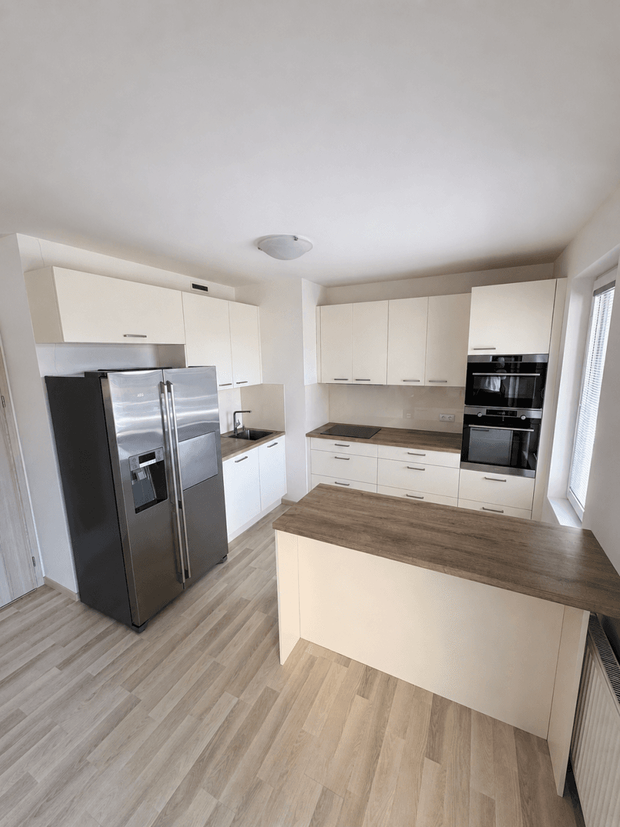 2 bedroom with open-plan kitchen flat to rent, 86 m², Krnkova, Prague, Prague 2 bedroom with open-plan kitchen flat to rent, 86 m², Krnkova, Prague, Prague