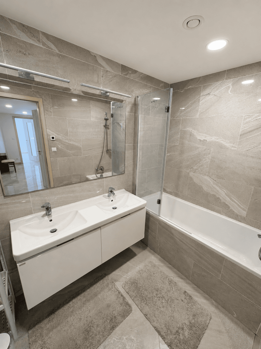 2 bedroom with open-plan kitchen flat to rent, 86 m², Krnkova, Prague, Prague 2 bedroom with open-plan kitchen flat to rent, 86 m², Krnkova, Prague, Prague