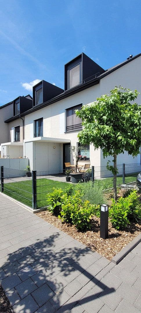 house for sale, 145 m², Zukowostraße 2, D - 90530 Wendelstein / Bayern, Wendelstein, Bavaria house for sale, 145 m², Zukowostraße 2, D - 90530 Wendelstein / Bayern, Wendelstein, Bavaria