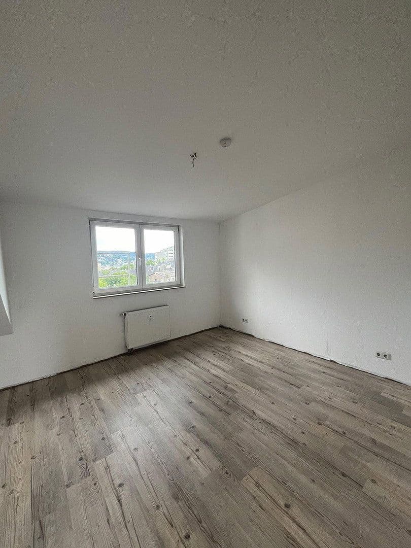 4 bedroom flat to rent, 97 m², Klimmweg 10, Wuppertal, North Rhine-Westphalia 4 bedroom flat to rent, 97 m², Klimmweg 10, Wuppertal, North Rhine-Westphalia
