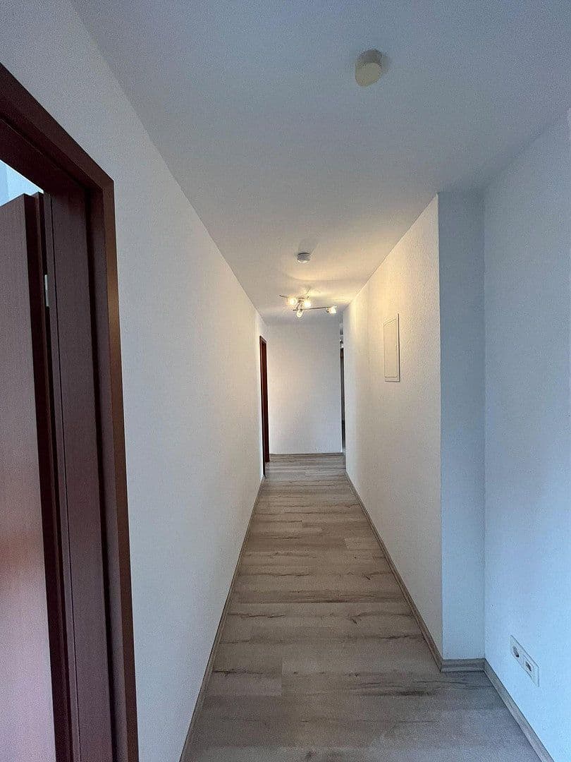 4 bedroom flat to rent, 97 m², Klimmweg 10, Wuppertal, North Rhine-Westphalia 4 bedroom flat to rent, 97 m², Klimmweg 10, Wuppertal, North Rhine-Westphalia
