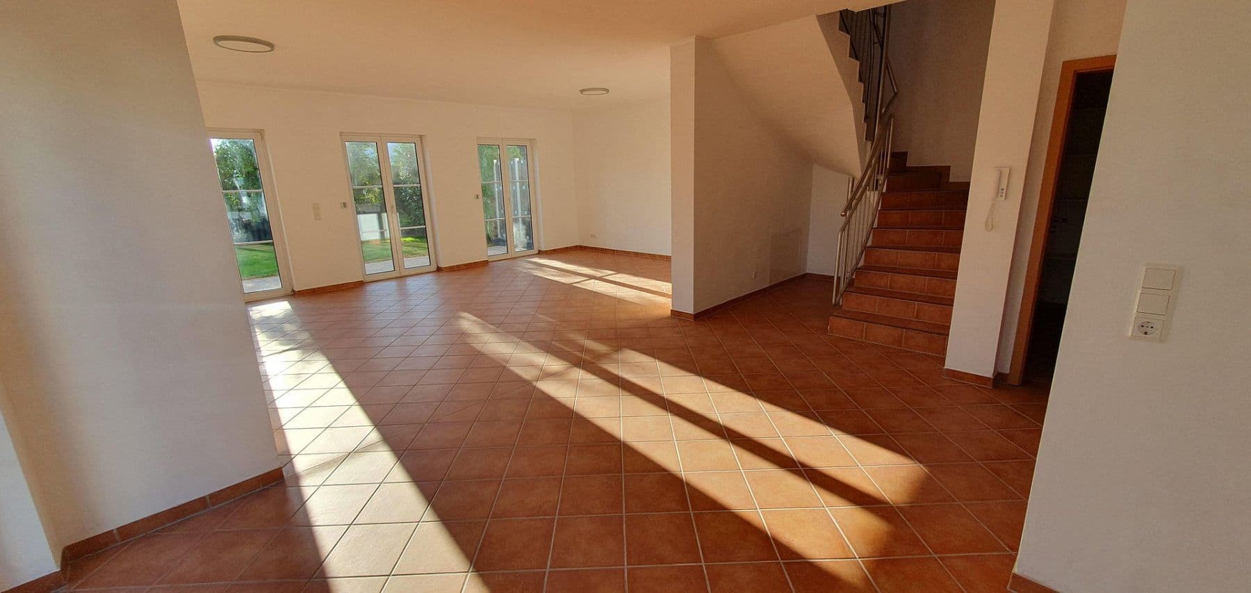 house for sale, 180 m², Bruchmühlbach-Miesau, Rhineland-Palatinate house for sale, 180 m², Bruchmühlbach-Miesau, Rhineland-Palatinate