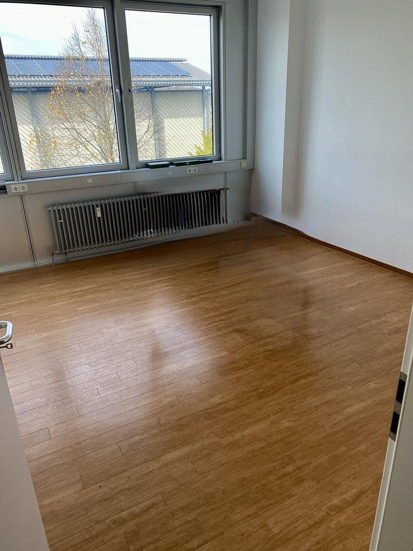 office to rent, 105 m², Bürgermeister Graf Ring 10, Geretsried, Gelting, Bavaria office to rent, 105 m², Bürgermeister Graf Ring 10, Geretsried, Gelting, Bavaria