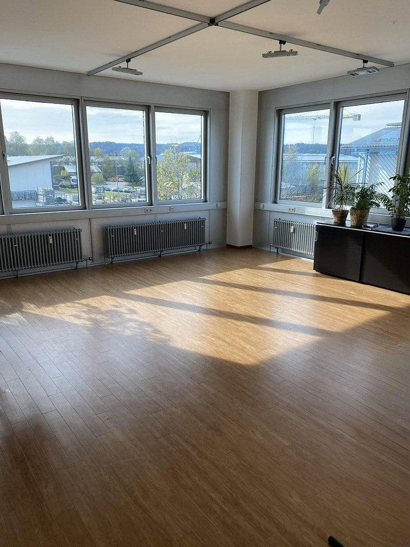 office to rent, 105 m², Bürgermeister Graf Ring 10, Geretsried, Gelting, Bavaria office to rent, 105 m², Bürgermeister Graf Ring 10, Geretsried, Gelting, Bavaria