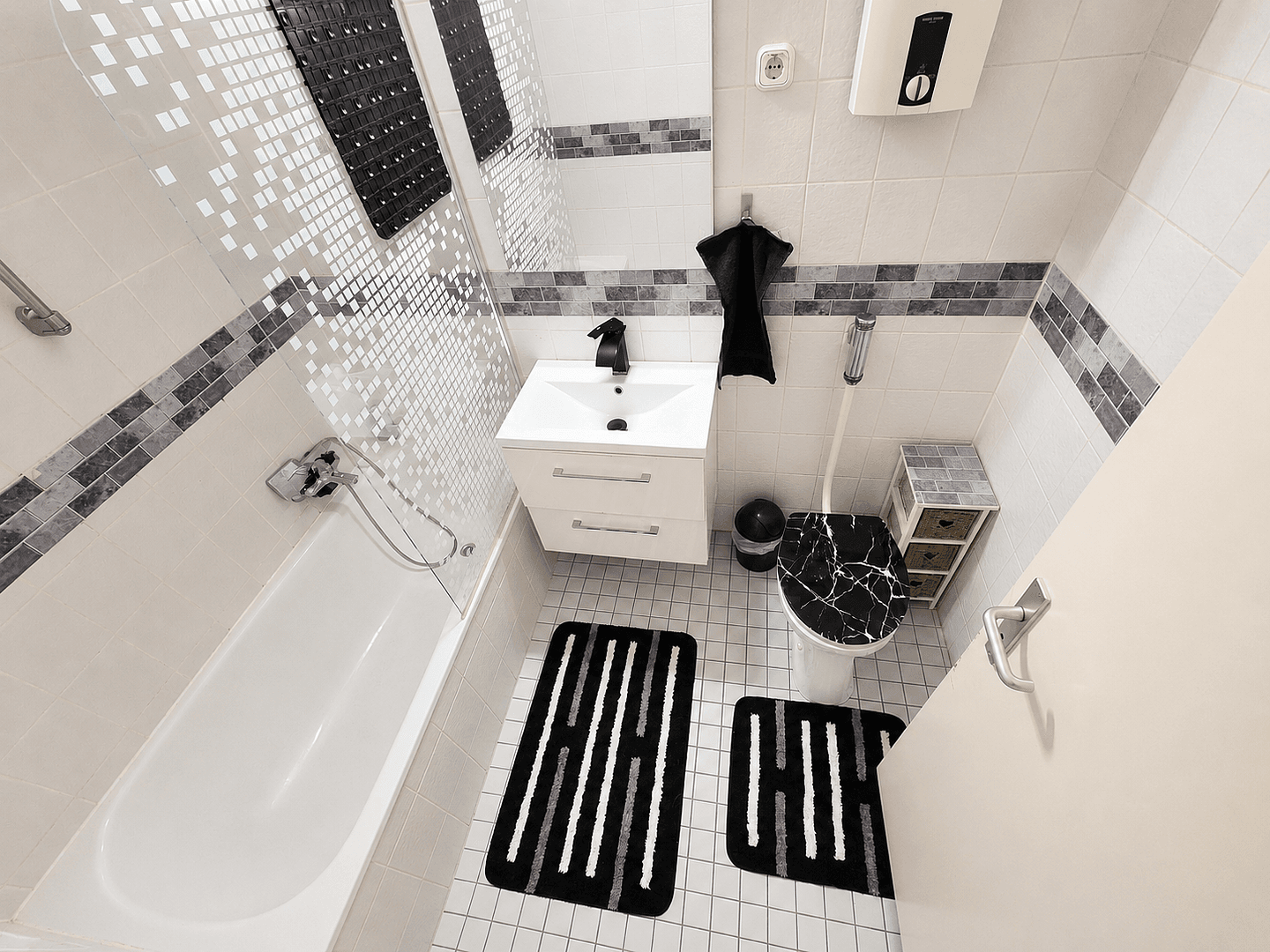 3 bedroom flat to rent, 80 m², Mommsenstr. 39a, Essen, North Rhine-Westphalia 3 bedroom flat to rent, 80 m², Mommsenstr. 39a, Essen, North Rhine-Westphalia