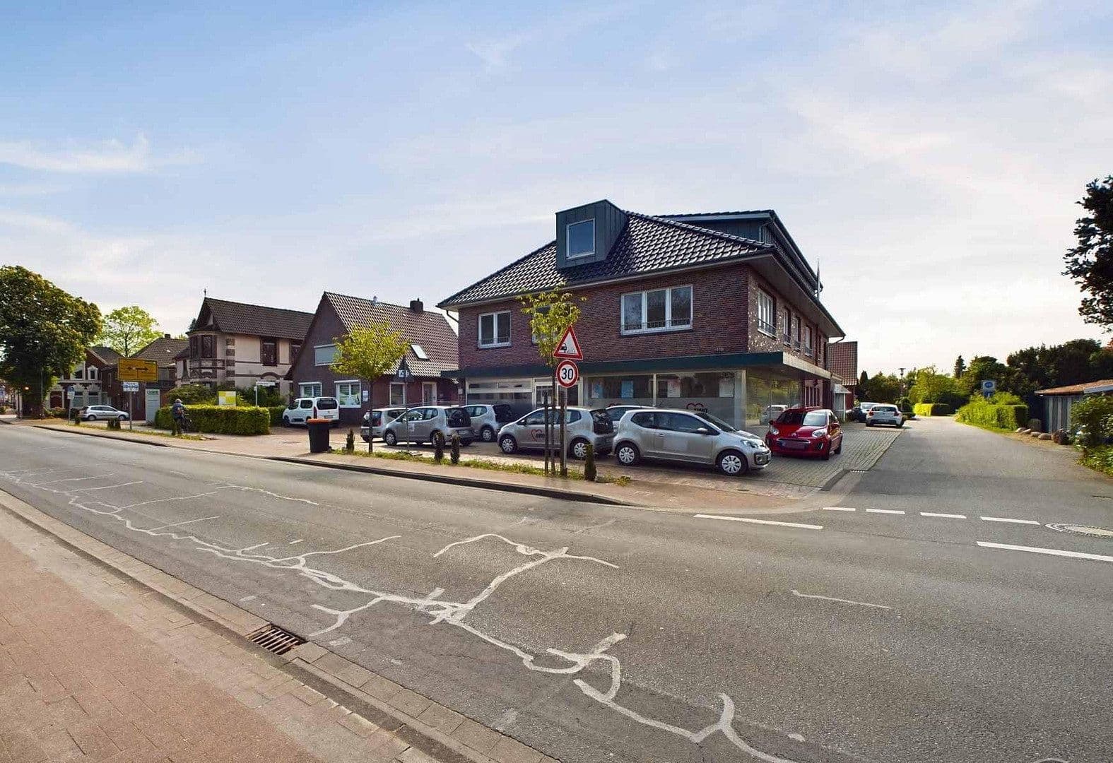 office to rent, 126 m², Auricher Straße 7, Wittmund, Lower Saxony office to rent, 126 m², Auricher Straße 7, Wittmund, Lower Saxony