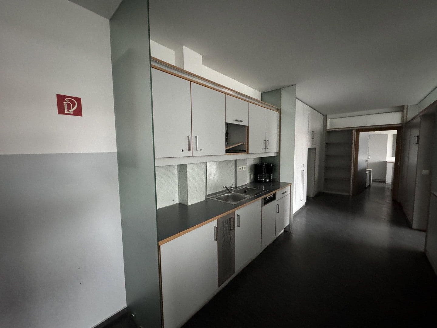non-residential property to rent, 3,182 m², Dohna, Saxony non-residential property to rent, 3,182 m², Dohna, Saxony