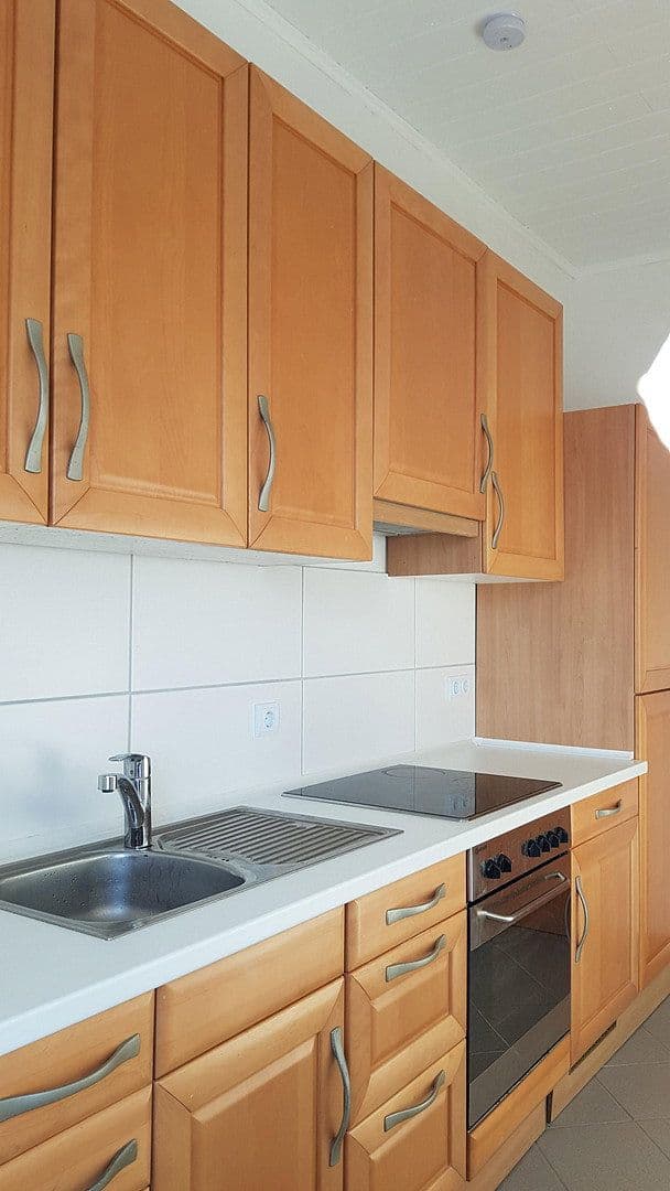 3 bedroom flat to rent, 85 m², Josefstr. 15, Saarlouis, Saarland 3 bedroom flat to rent, 85 m², Josefstr. 15, Saarlouis, Saarland