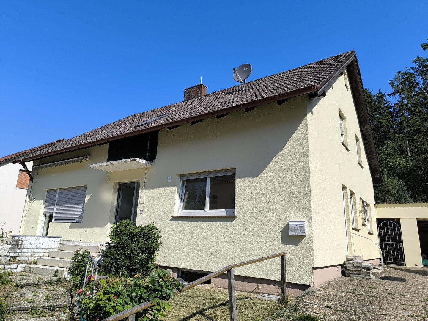 house for sale, 199 m², Regenstauf, Bavaria house for sale, 199 m², Regenstauf, Bavaria