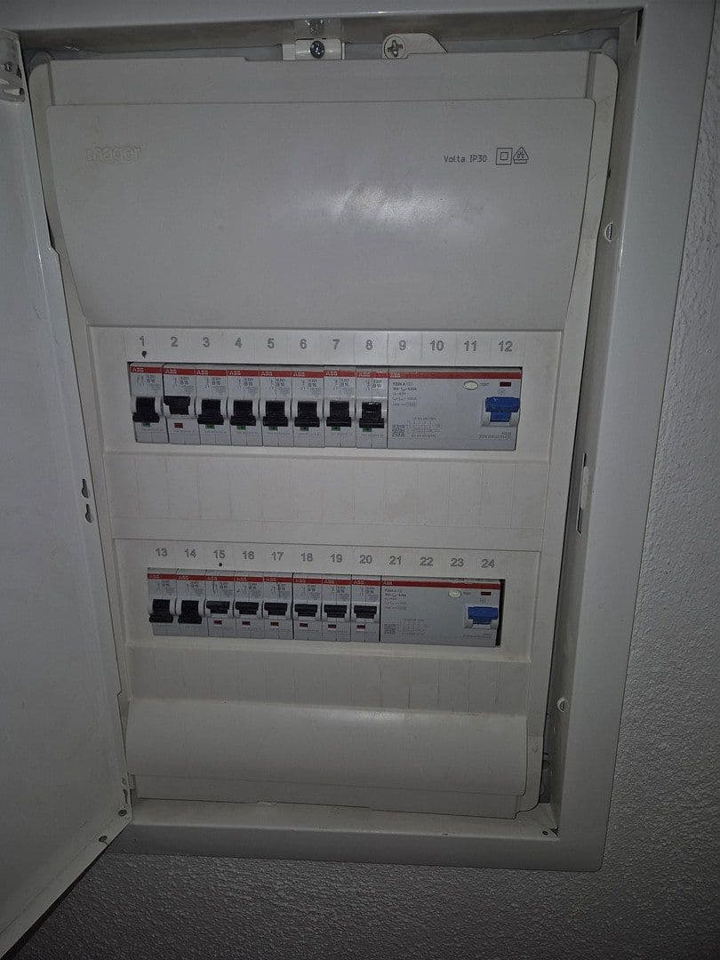 4 bedroom flat to rent, 94 m², Hof, Bavaria 4 bedroom flat to rent, 94 m², Hof, Bavaria