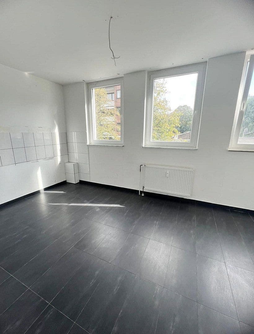 house for sale, 1,780 m², Konstantinplatz.5, Nordrhein-Westfalen - Mönchengladbach, North Rhine-Westphalia house for sale, 1,780 m², Konstantinplatz.5, Nordrhein-Westfalen - Mönchengladbach, North Rhine-Westphalia