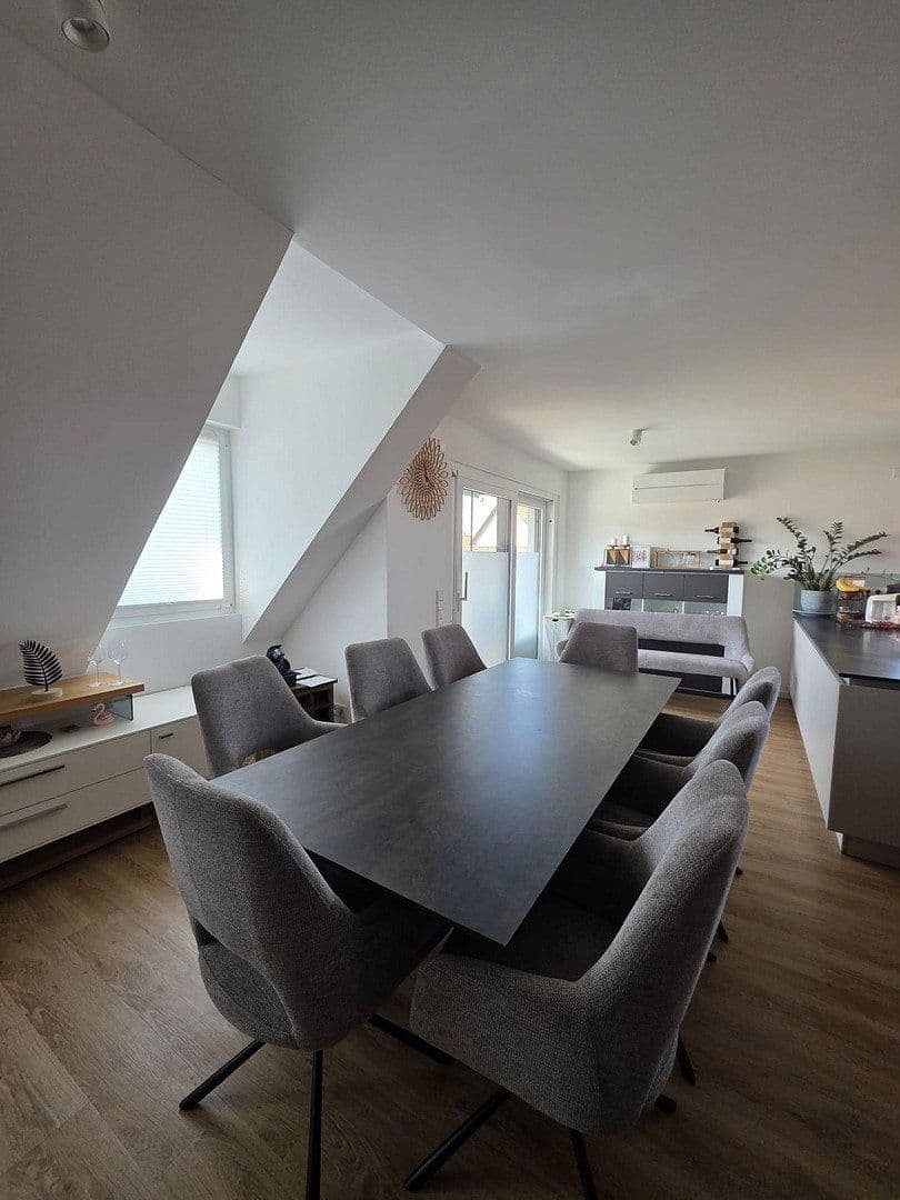 3 bedroom with open-plan kitchen flat to rent, 110 m², Krähenstraße 7, Fellbach, Baden-Württemberg 3 bedroom with open-plan kitchen flat to rent, 110 m², Krähenstraße 7, Fellbach, Baden-Württemberg