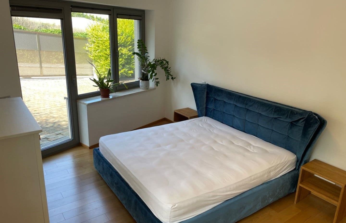 5 bedroom flat to rent, 170 m², Kráľovské údolie, Bratislava - mestská časť Staré Mesto, Bratislavský Region 5 bedroom flat to rent, 170 m², Kráľovské údolie, Bratislava - mestská časť Staré Mesto, Bratislavský Region