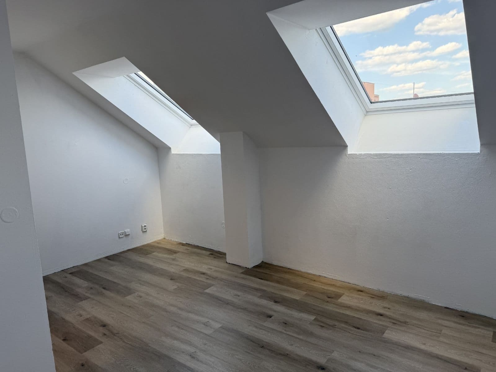 1 bedroom with open-plan kitchen flat to rent, 55 m², Cejl, Brno, Jihomoravský Region 1 bedroom with open-plan kitchen flat to rent, 55 m², Cejl, Brno, Jihomoravský Region