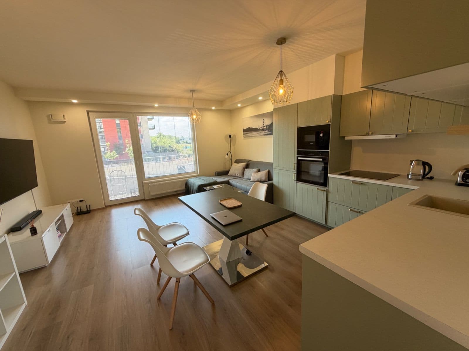 1 bedroom with open-plan kitchen flat to rent, 58 m², Zlochova, Prague, Prague 1 bedroom with open-plan kitchen flat to rent, 58 m², Zlochova, Prague, Prague