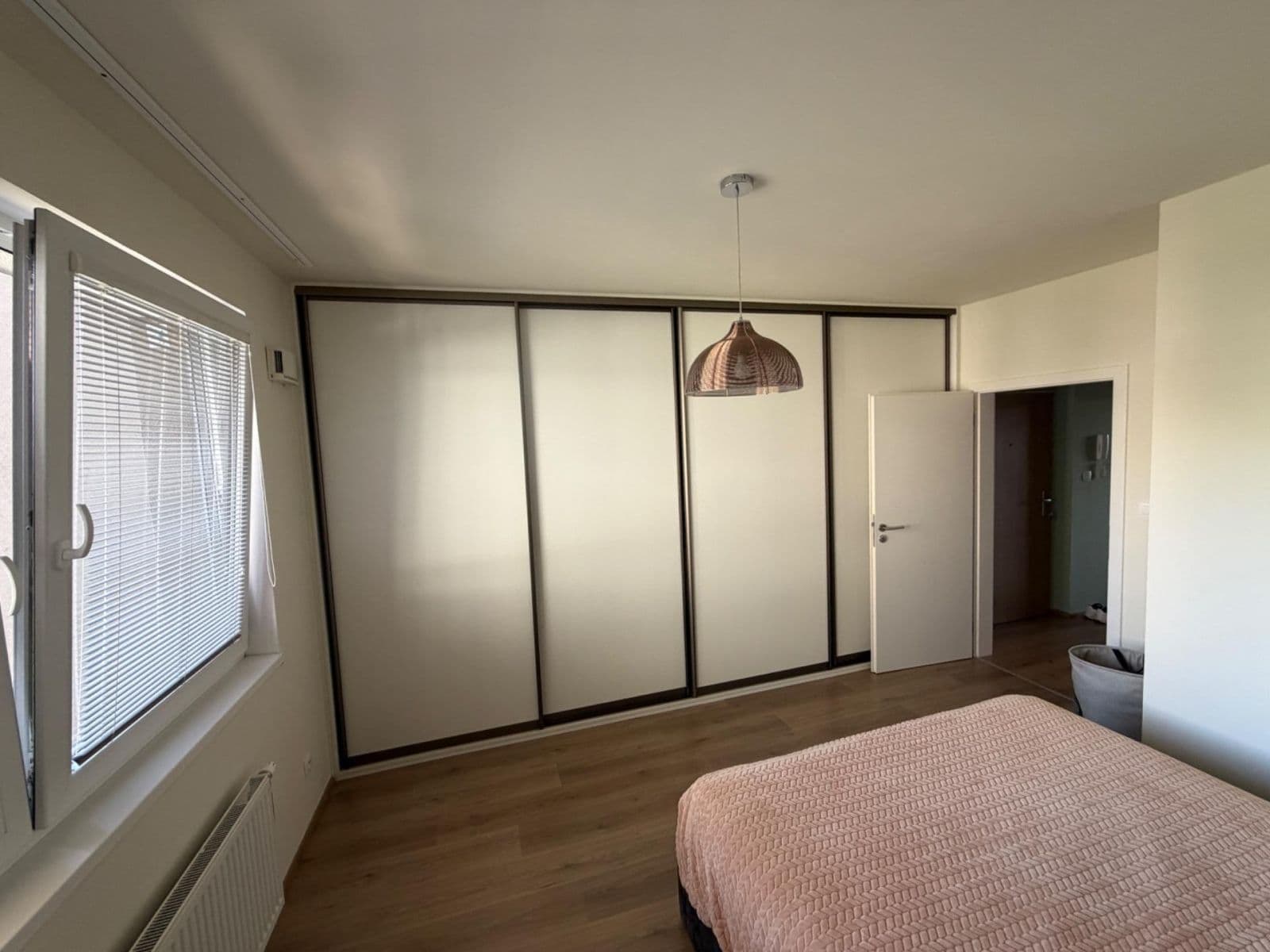 1 bedroom with open-plan kitchen flat to rent, 58 m², Zlochova, Prague, Prague 1 bedroom with open-plan kitchen flat to rent, 58 m², Zlochova, Prague, Prague