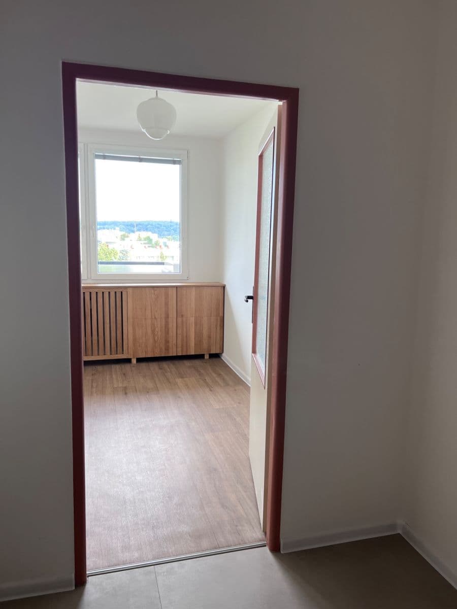 1 bedroom with open-plan kitchen flat to rent, 41 m², Strašnická, Prague, Prague 1 bedroom with open-plan kitchen flat to rent, 41 m², Strašnická, Prague, Prague