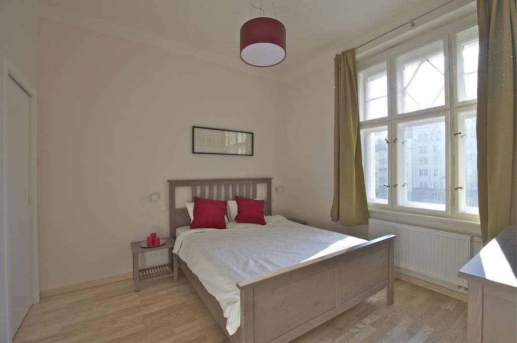 1 bedroom with open-plan kitchen flat to rent, 50 m², Kafkova, Prague, Prague 1 bedroom with open-plan kitchen flat to rent, 50 m², Kafkova, Prague, Prague