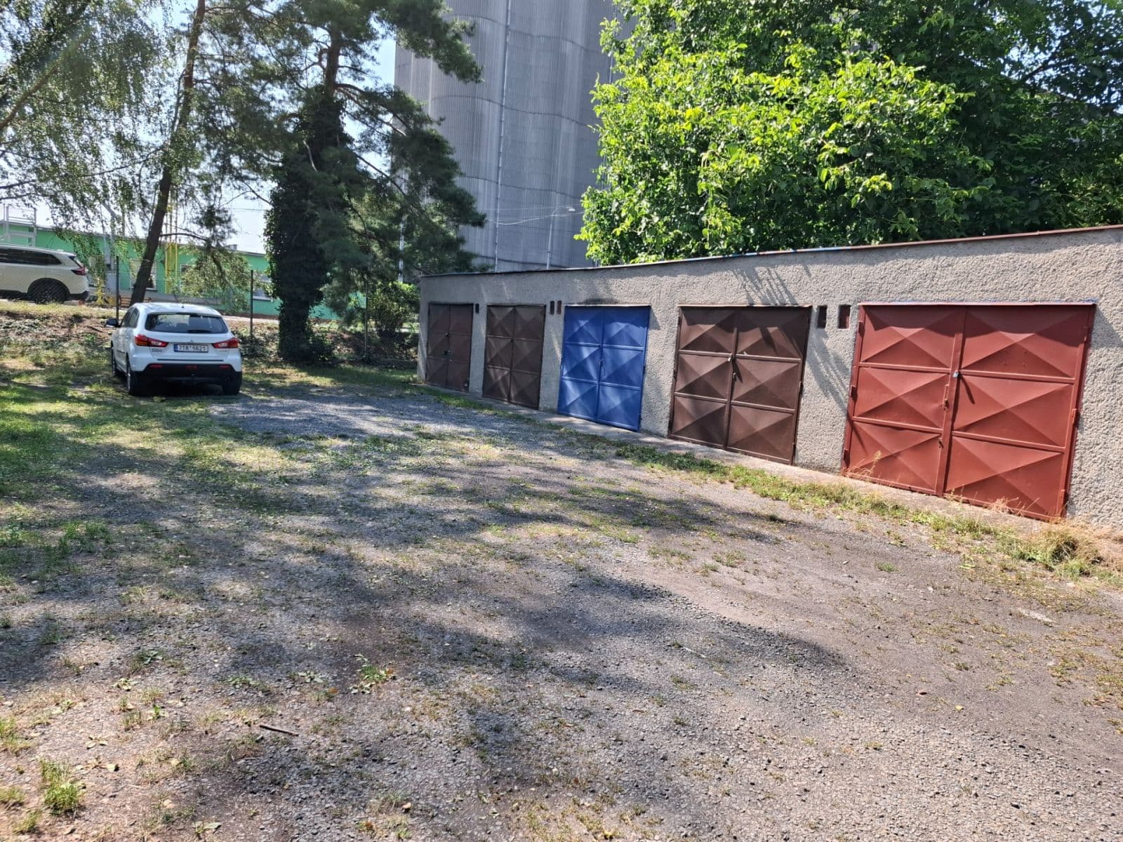 garage to rent, 17 m², Opava, Moravskoslezský Region garage to rent, 17 m², Opava, Moravskoslezský Region