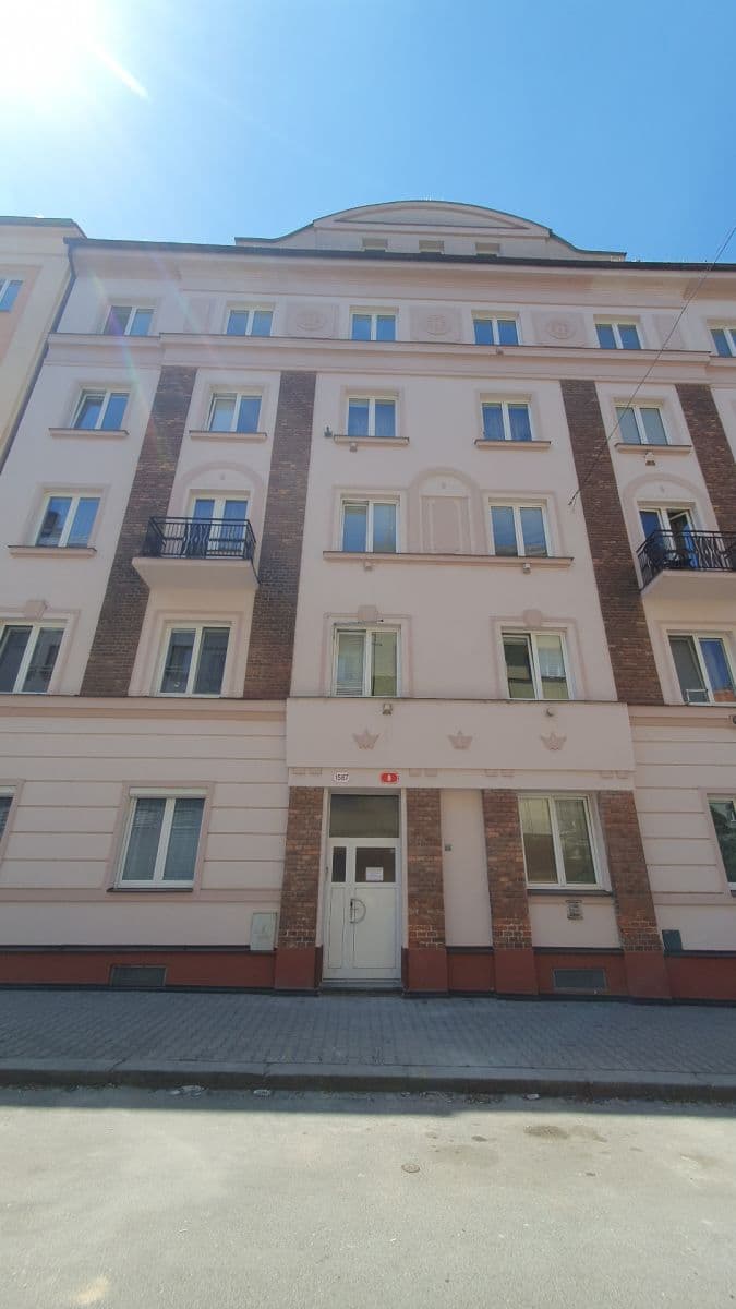2 bedroom flat to rent, 70 m², Vrchlického, Plzeň, Plzeňský Region 2 bedroom flat to rent, 70 m², Vrchlického, Plzeň, Plzeňský Region